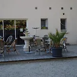 Pinede Hotell *