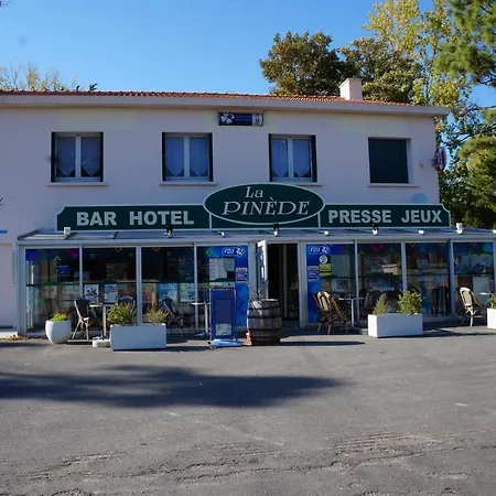 Hotel Bar La Pinede *