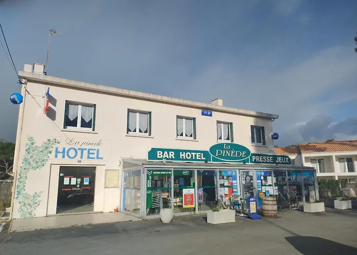 Pinede 圣让-德蒙